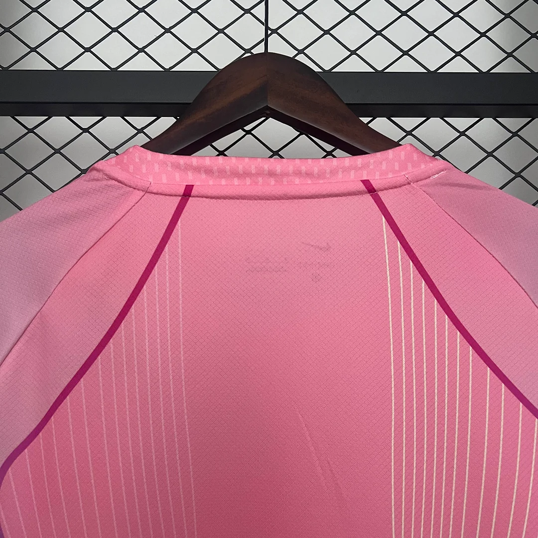 2025/2026 Barcelona Concept Pink Football Shirt 1:1 Thai Quality - Image 4
