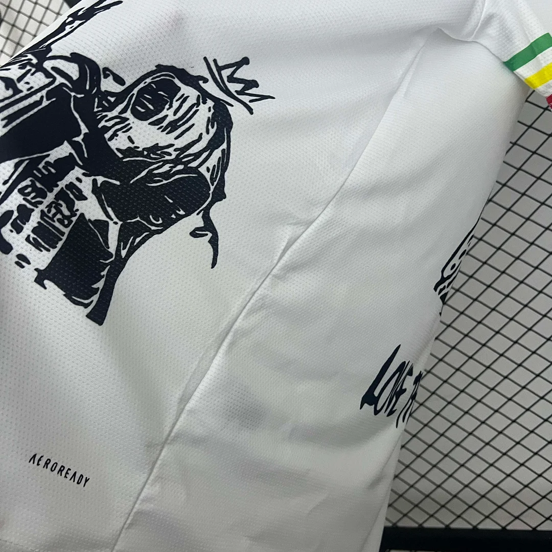 2025/2026 Ajax Graffiti version Football Shirt 1:1 Thai Quality - Image 8