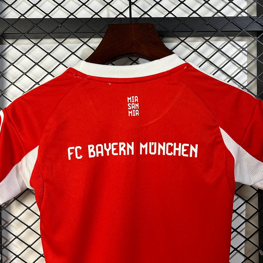 2025/2026 Bayern Munich Home Football Jersey 1:1 Thai Quality Kids Size - Image 4