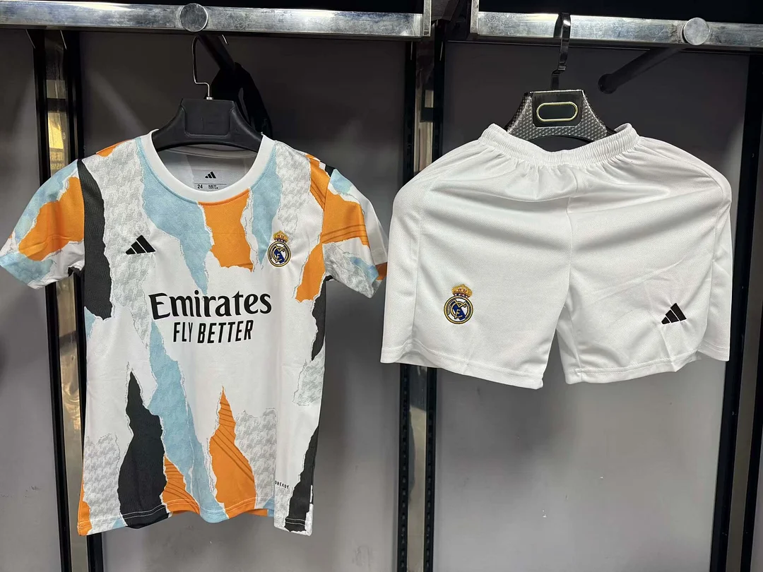 2025/2026 Real Madrid Training Wear Football Shirt 1:1 Thai Quality Kids Size