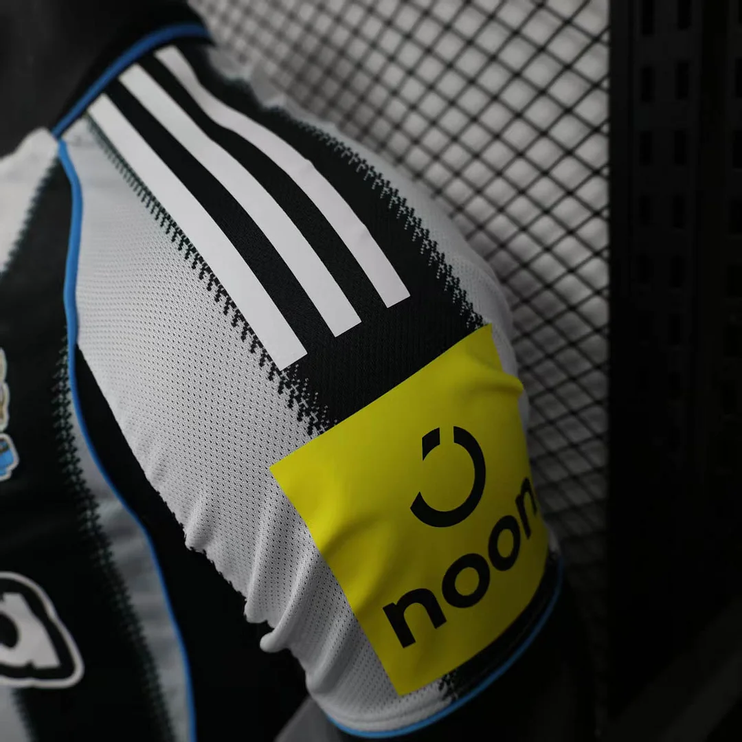 2025/2026 Player Version Newcastle United Home Football Shirt 1:1 Thai Quality - Image 9