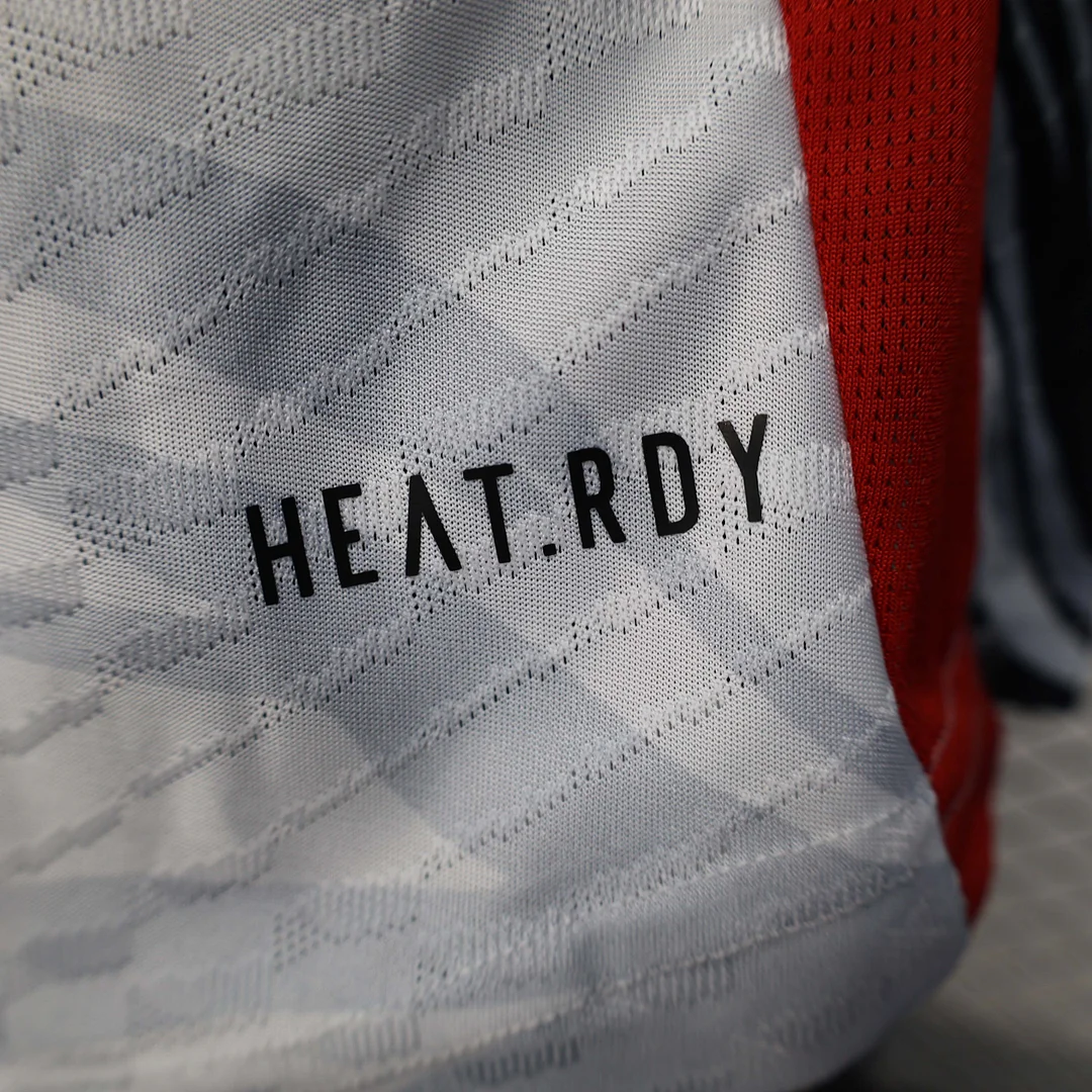 2025/2026 Player Version Manchester United Special Edition White Football Shirt 1:1 Thai Quality - Image 10