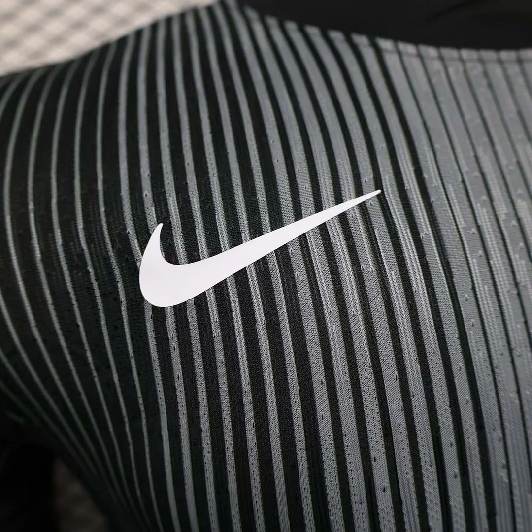 2025/2026 Player Version Psg Paris Saint-Germain Goalkeeper Black Football Shirt 1:1 Thai Quality - Image 4