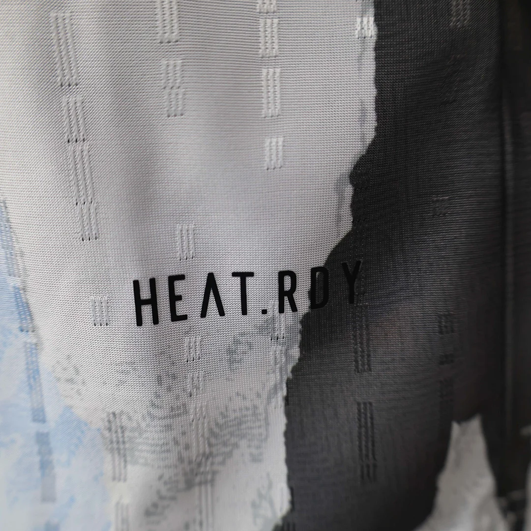 2025/2026 Player Version Real Madrid Training Wear Football Shirt 1:1 Thai Quality - Image 8