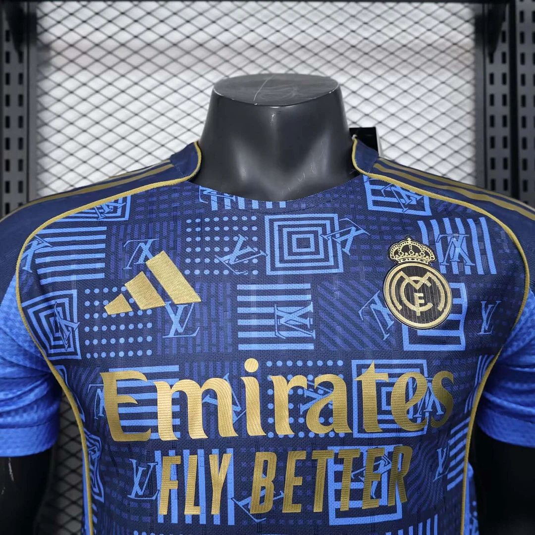 2025/2026 Player Version Real Madrid Special Edition Dark Blue Football Shirt 1:1 Thai Quality - Image 5