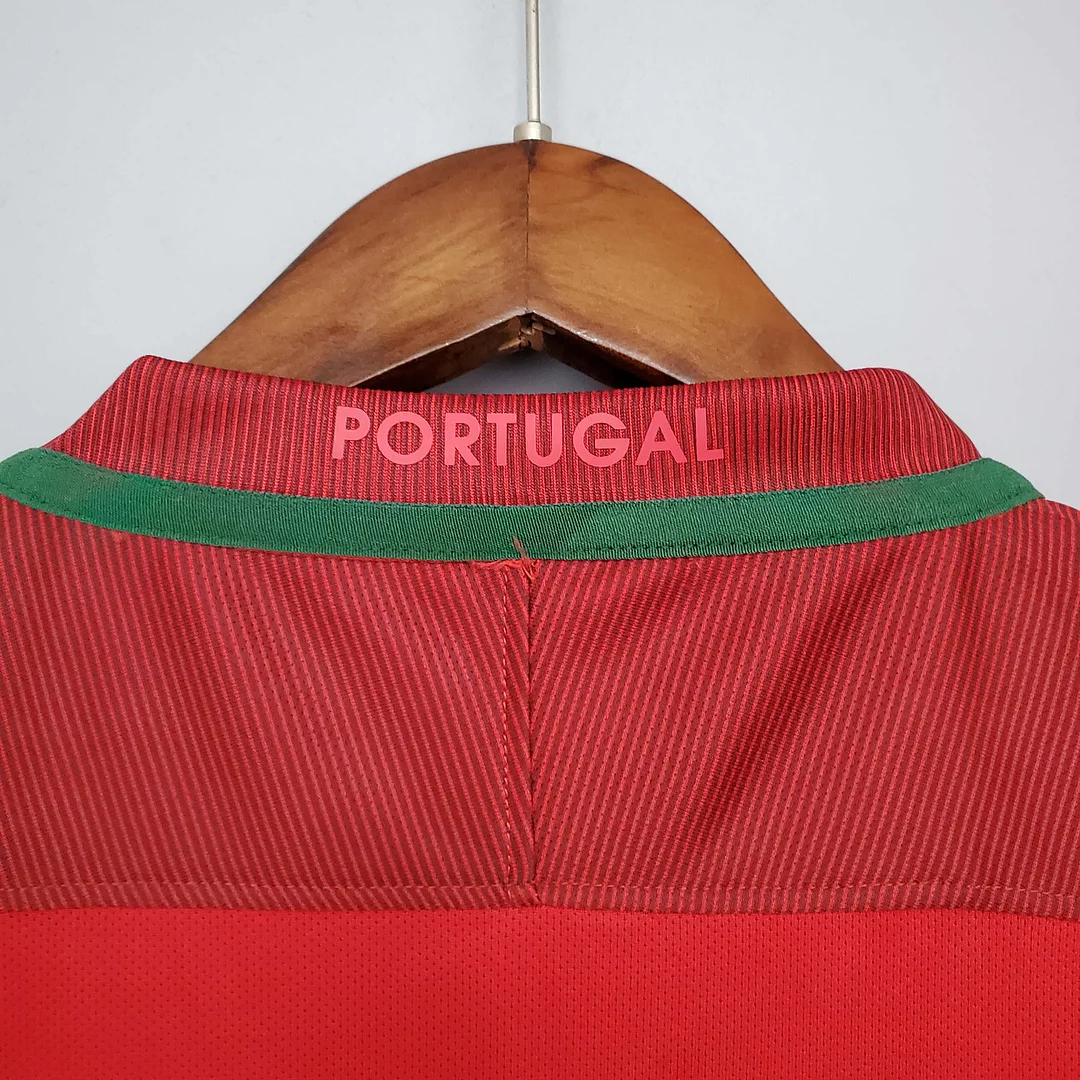 2016 Retro Portugal Home Football Shirt 1:1 Thai Quality - Image 4