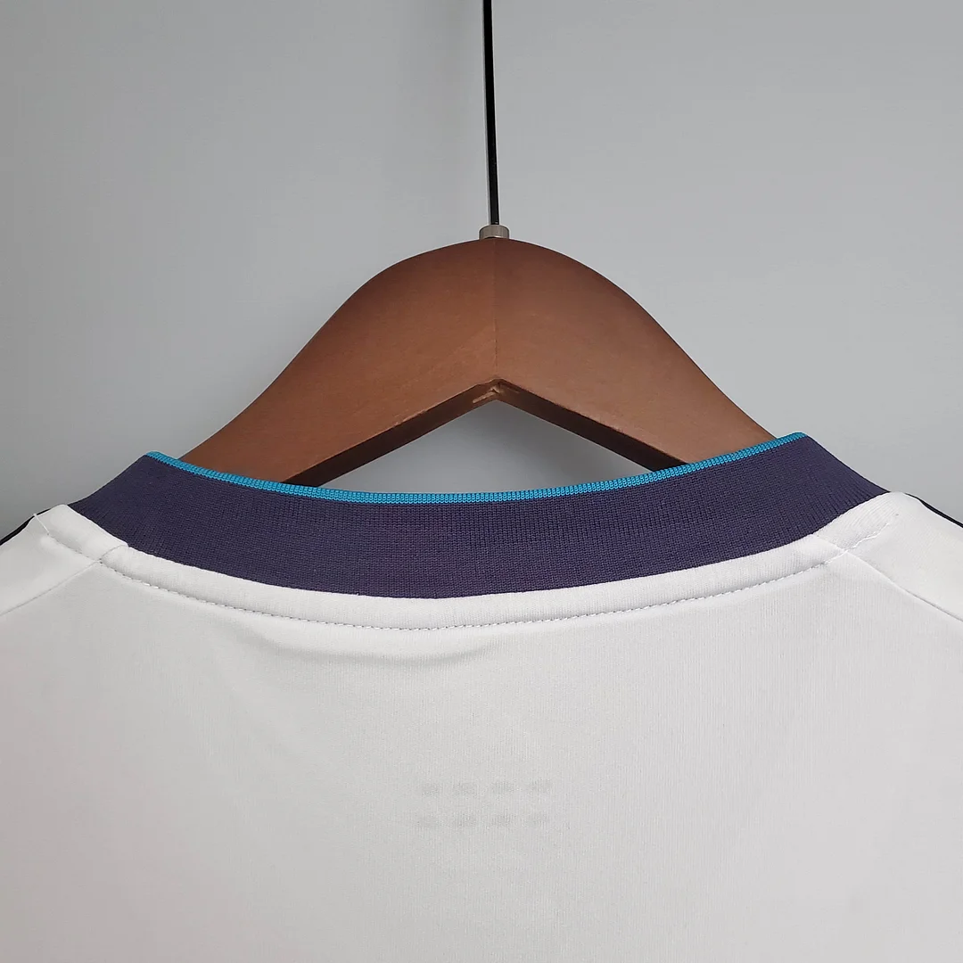 2012/2013 Retro Real Madrid Home - Image 6