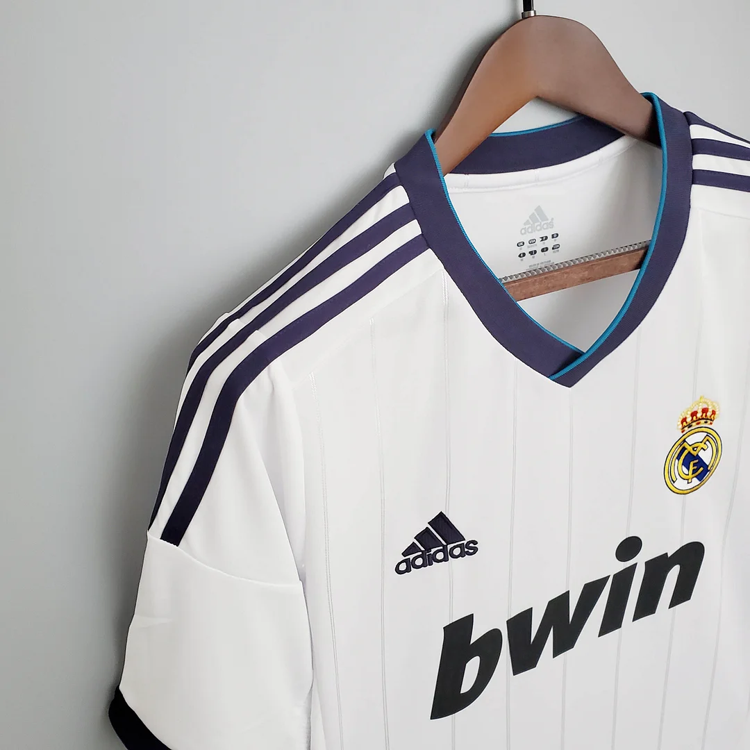 2012/2013 Retro Real Madrid Home - Image 7
