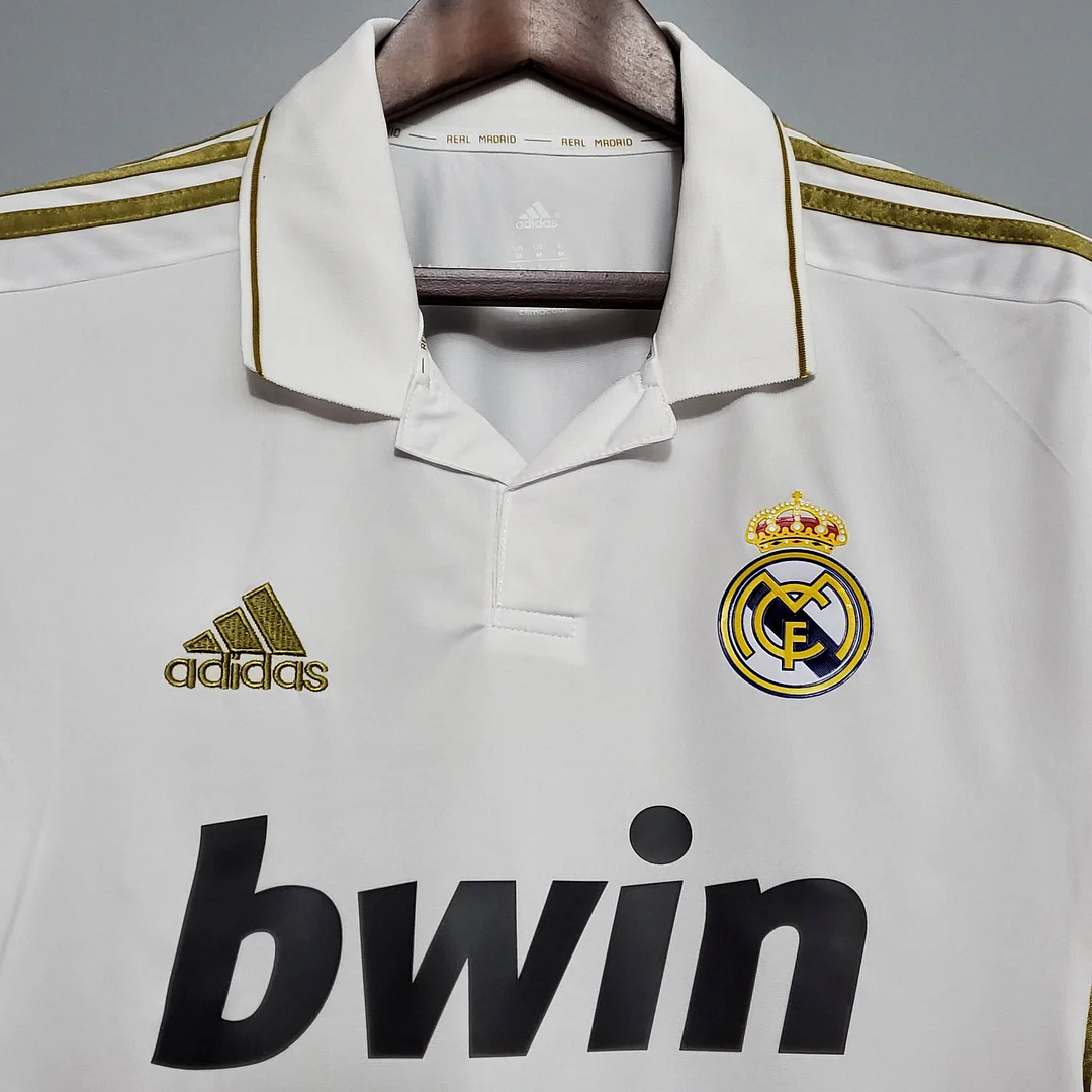 2011/2012 Retro Long Sleeve Real Madrid Home - Image 3