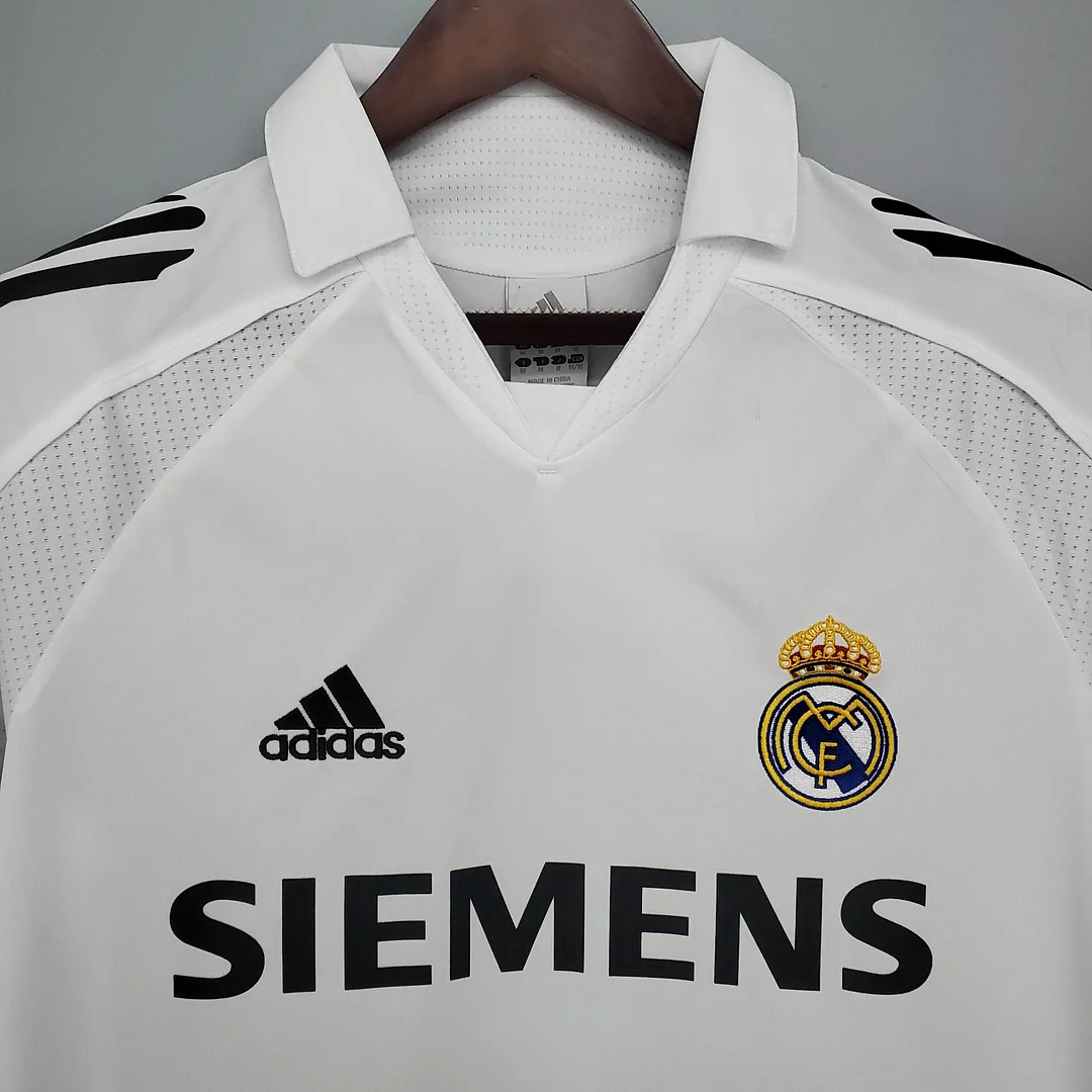 2005/2006 Retro Real Madrid Home - Image 3