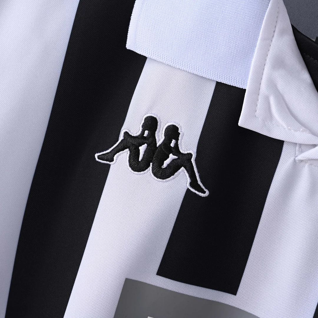 1999/2000 Retro Juventus Home Football Shirt 1:1 Thai Quality - Image 4