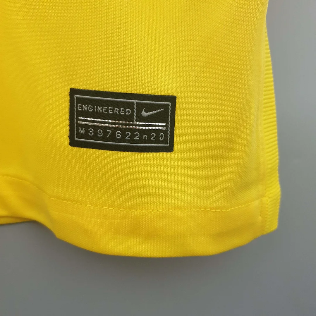 2020 Retro Brazil Home Football Shirt 1:1 Thai Quality - Image 10