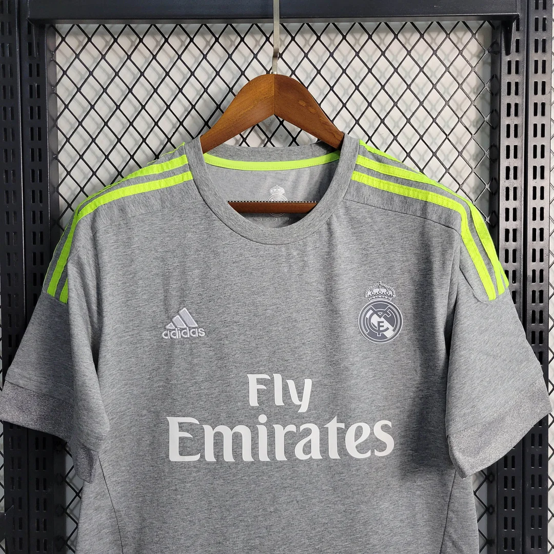 2015/2016 Retro Real Madrid Away - Image 3
