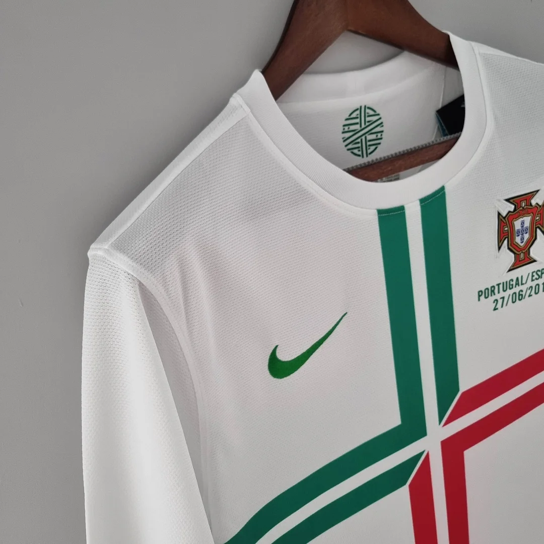 2012 Retro Long Sleeve Portugal Away Football Shirt - Image 6