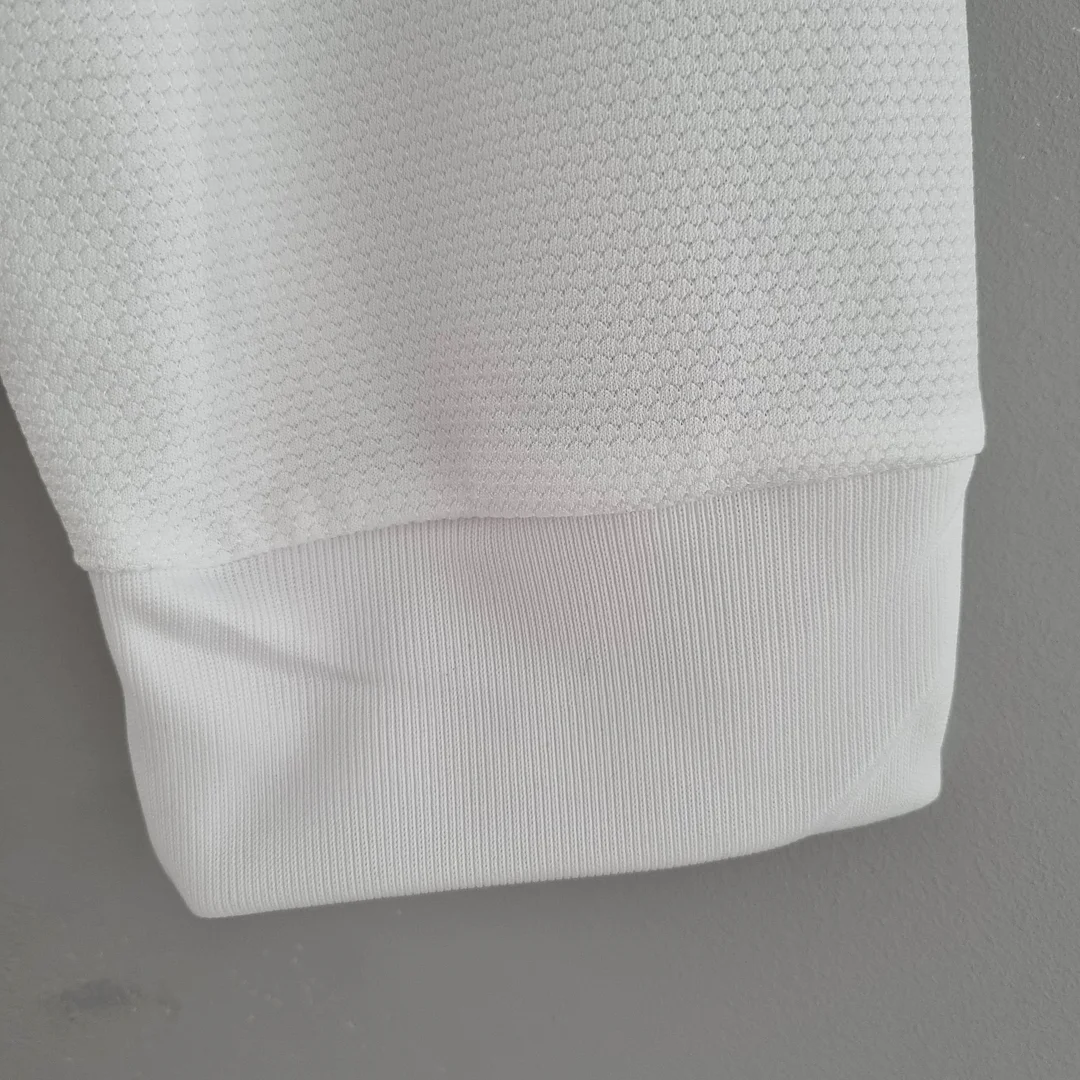 2012 Retro Long Sleeve Portugal Away Football Shirt - Image 8