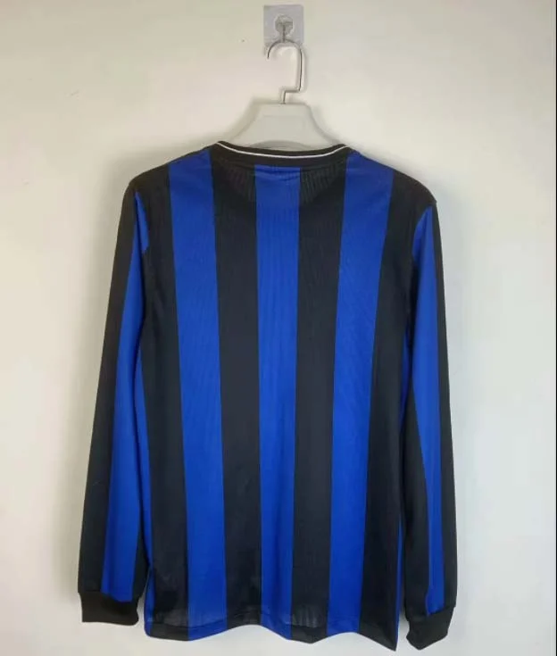 2009/2010 Retro Long Sleeve Internazionale Milan Home Football Jersey 1:1 Thai Quality - Image 2
