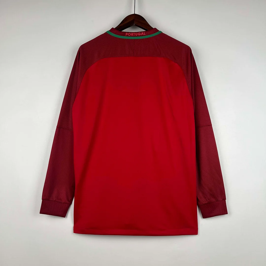 2016 Retro Long Sleeve Portugal Home Football Shirt 1:1 Thai Quality - Image 2