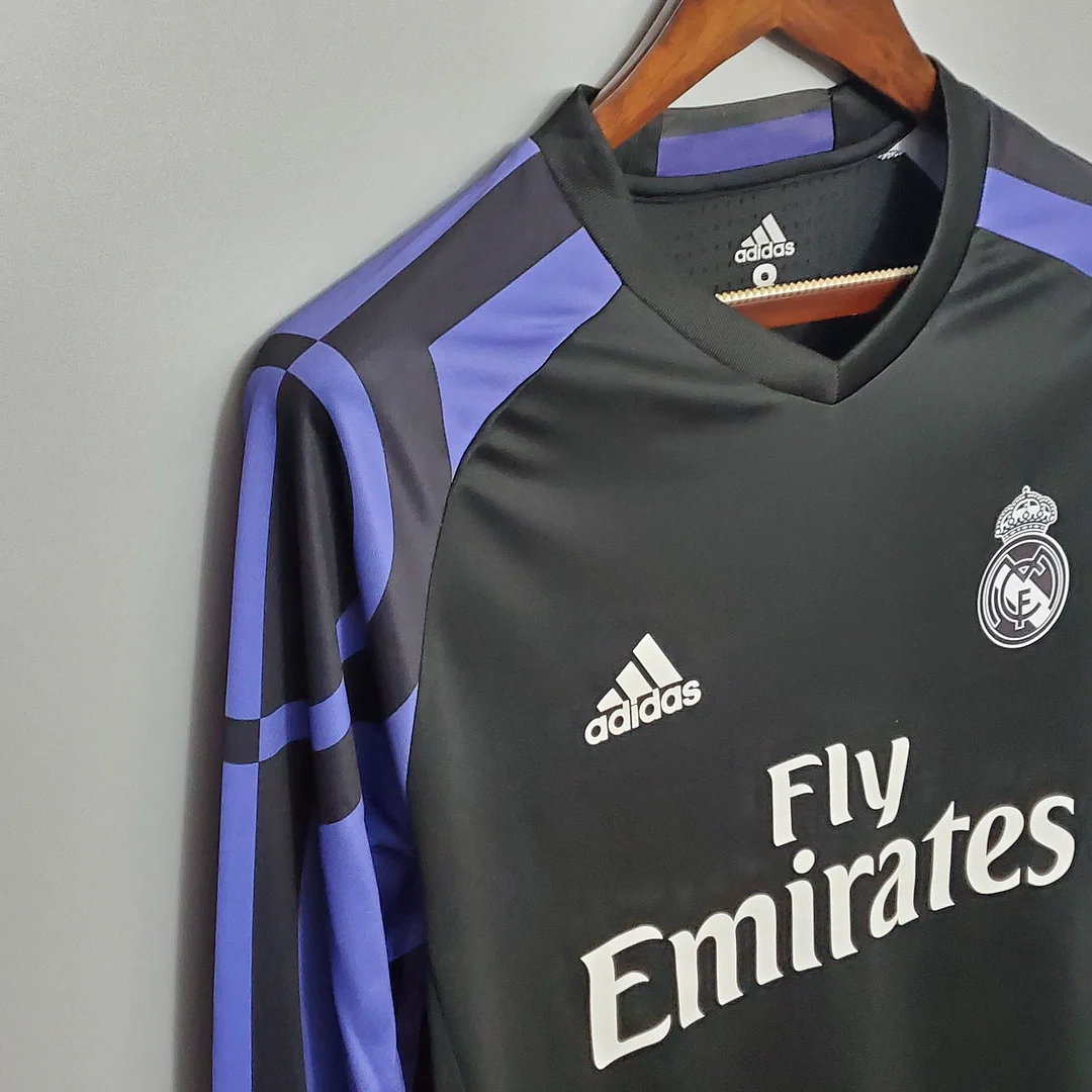 2016/2017 Retro Long Sleeve Real Madrid Third Away - Image 6