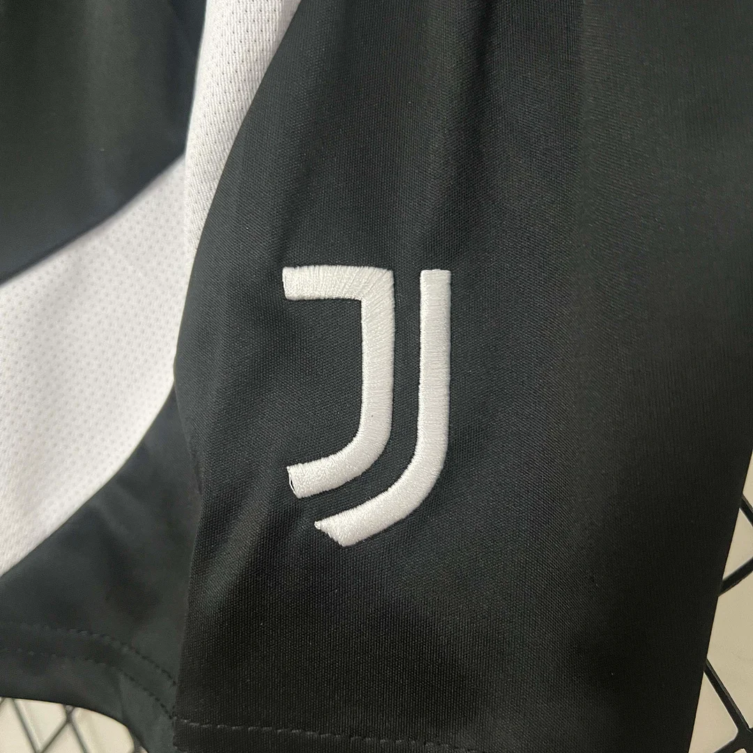 2024/2025 Juventus Home Soccer Jersey 1:1 Thai Quality Kids Size - Image 9
