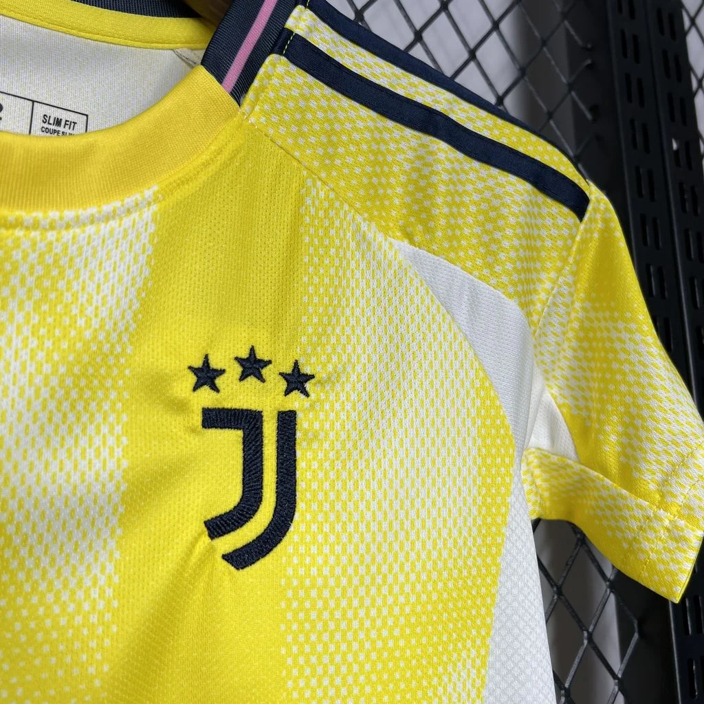 2024/2025 Juventus Away Soccer Jersey 1:1 Thai Quality Kids Size - Image 5