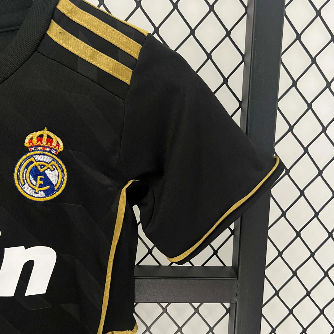 2011/2012 Retro Real Madrid Away Football Shirt 1:1 Thai Quality Kids Size - Image 7