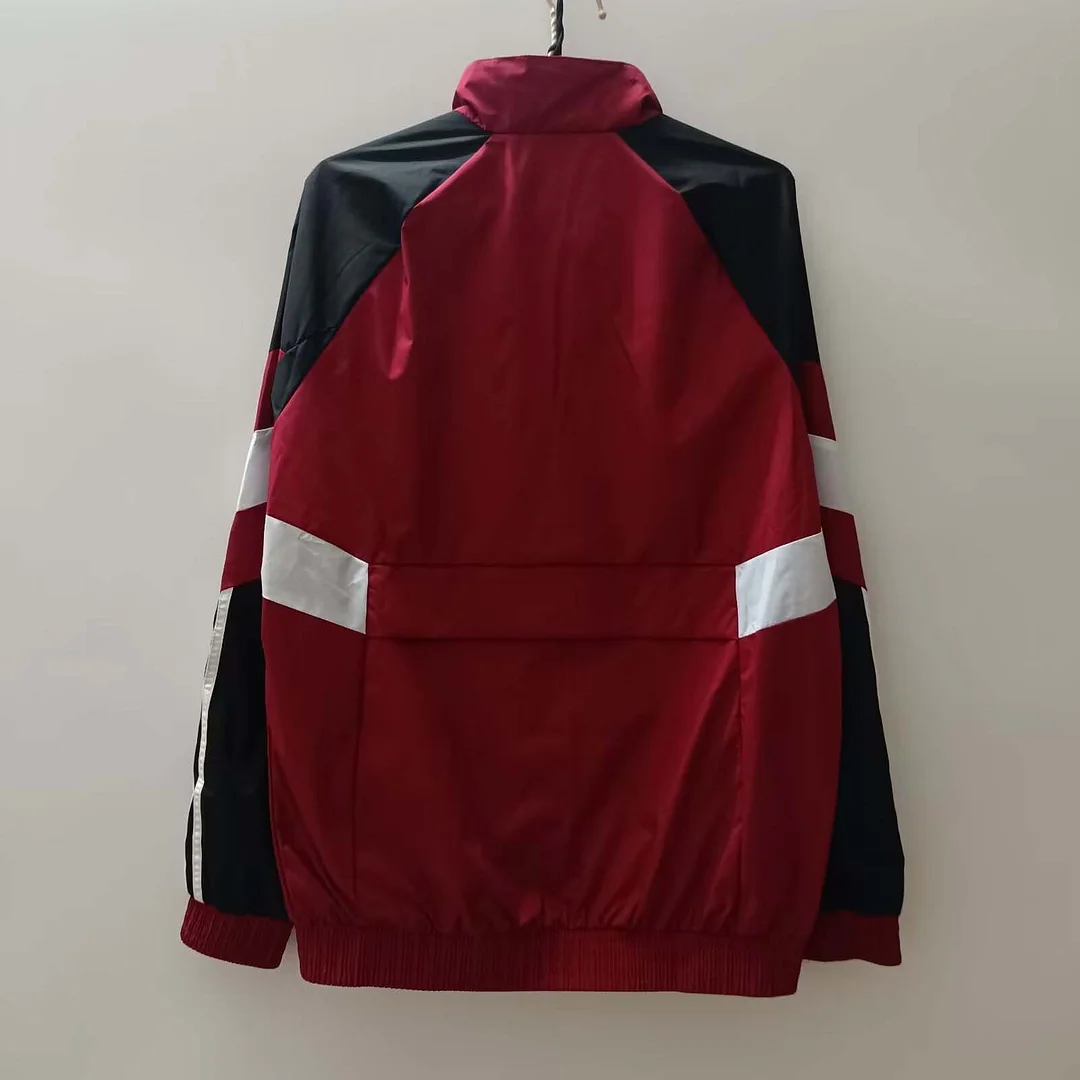 2024/2025 Manchester United Windbreaker Red Football Shirt 1:1 Thai Quality - Image 2