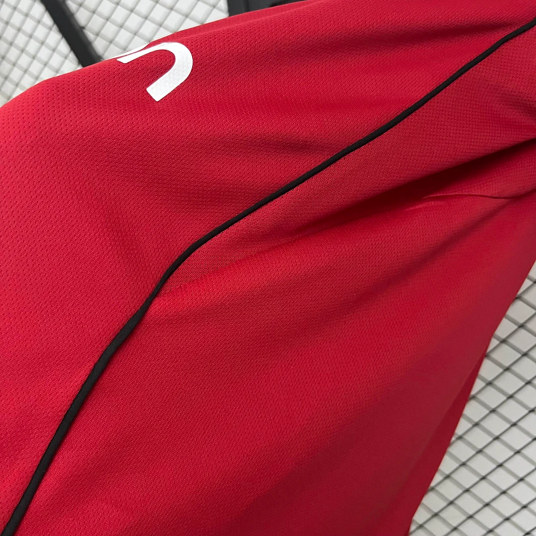 2025/2026 Manchester United Home Football Shirt 1:1 Thai Quality - Image 7