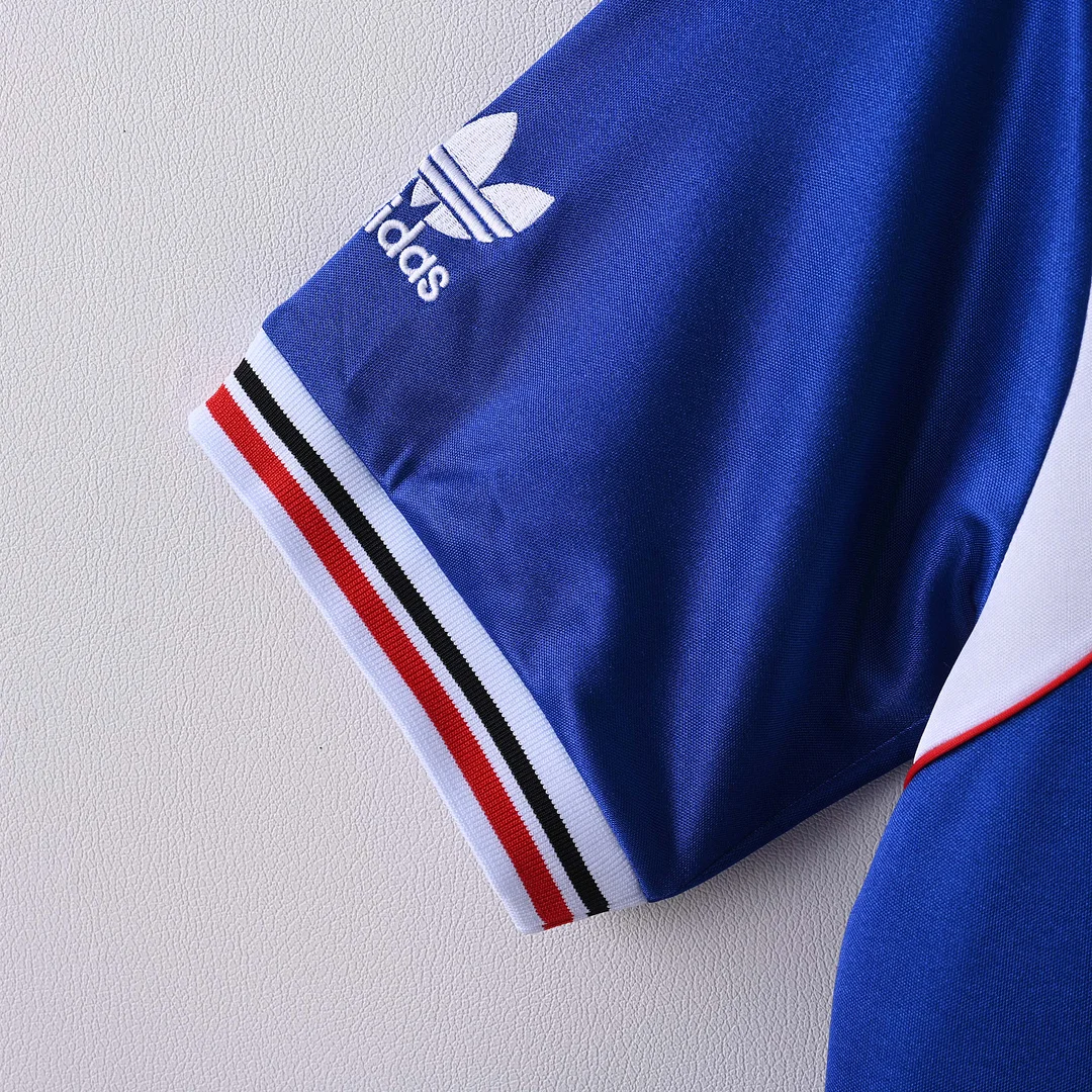 1984 Retro Manchester United Third Away Football Shirt 1:1 Thai Quality - Image 3