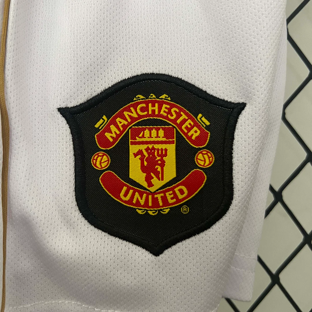 2006/2007 Retro Manchester United Home Football Shirt 1:1 Thai Quality Kids Size - Image 9