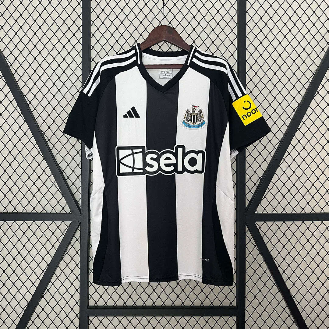 2024/2025 Newcastle United Home Football Shirt 1:1 Thai Quality