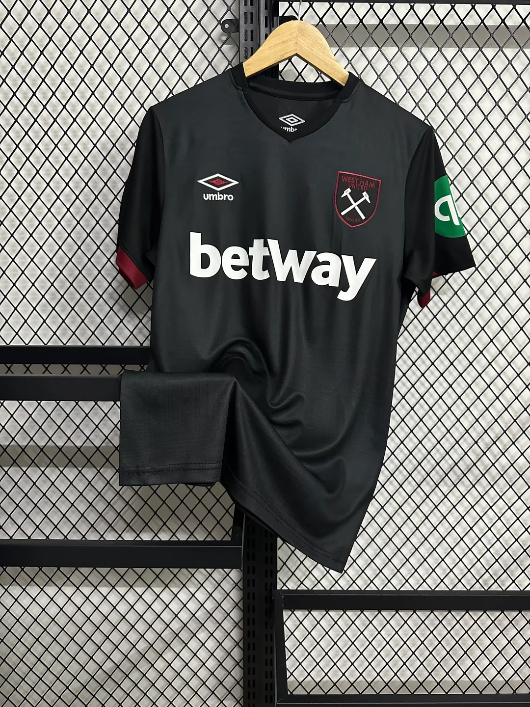 2024/2025 West Ham United Away Football Shirt 1:1 Thai Quality - Image 3