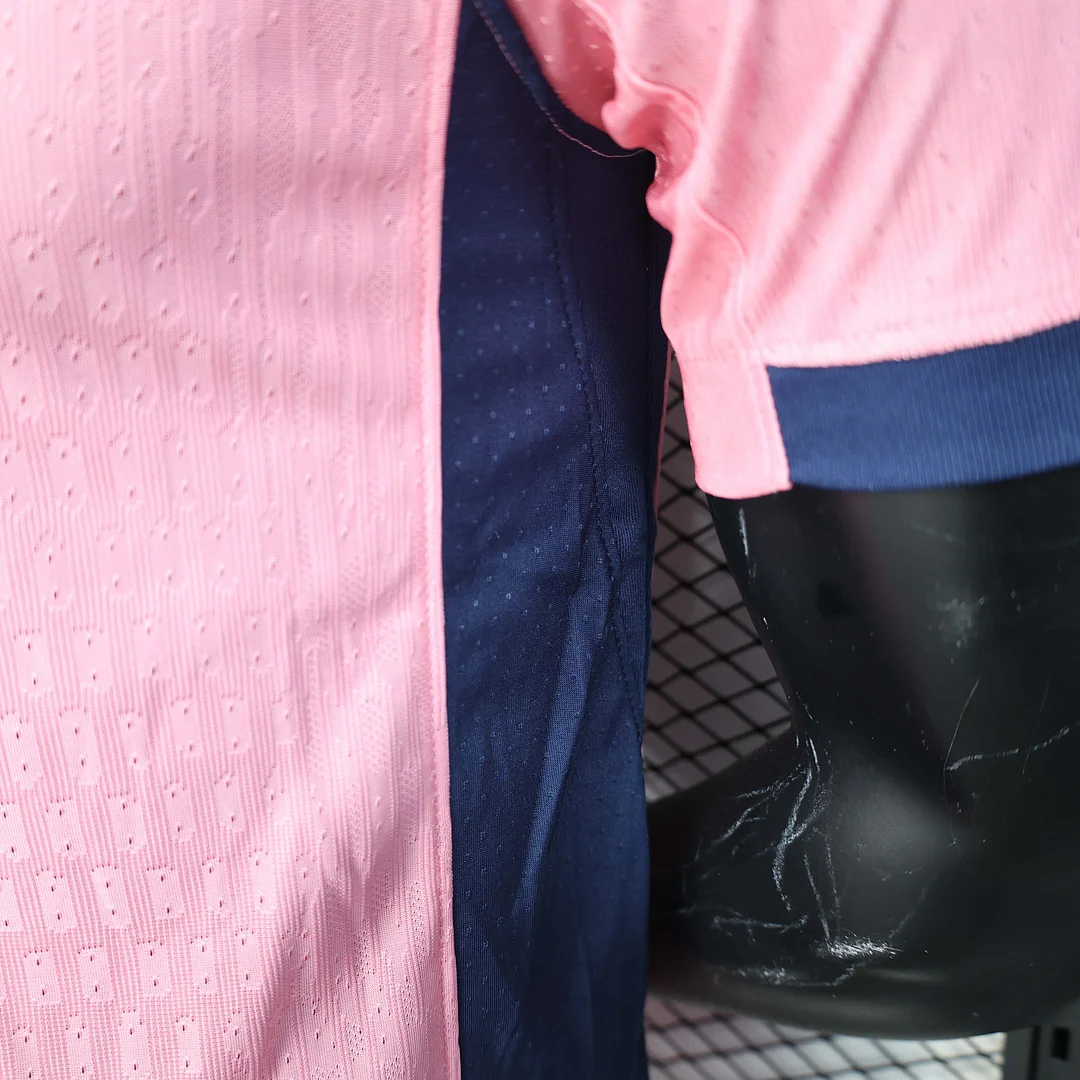 2025/2026 Player Version Barcelona Special Edition Pink Football Shirt 1:1 Thai Quality - Image 10