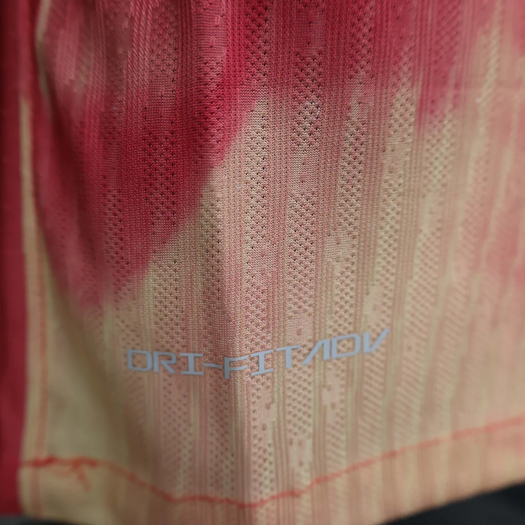 2024/2025 Player Version Barcelona Special Edition Pink Football Shirt 1:1 Thai Quality - Image 3