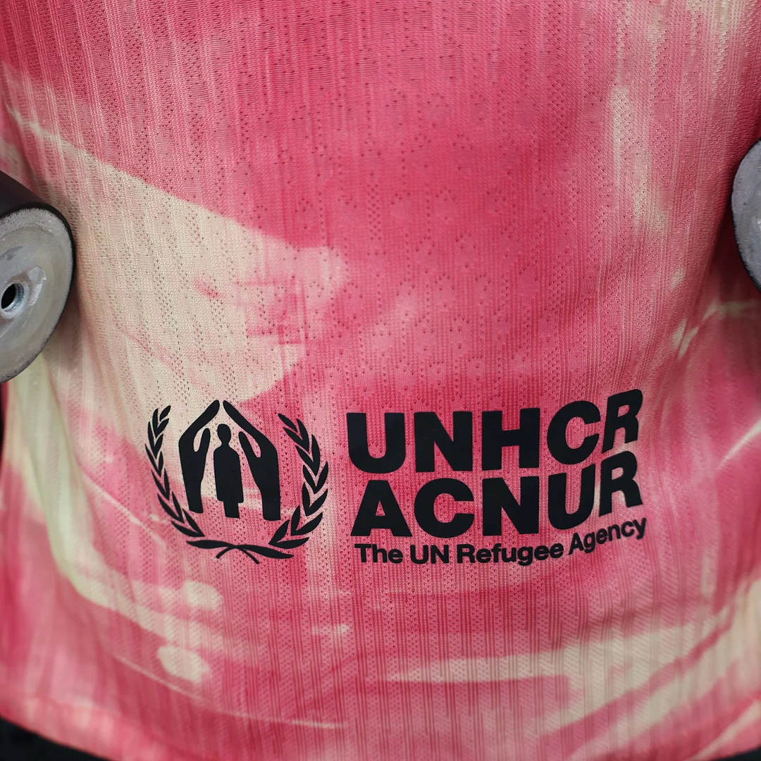 2024/2025 Player Version Barcelona Special Edition Pink Football Shirt 1:1 Thai Quality - Image 12