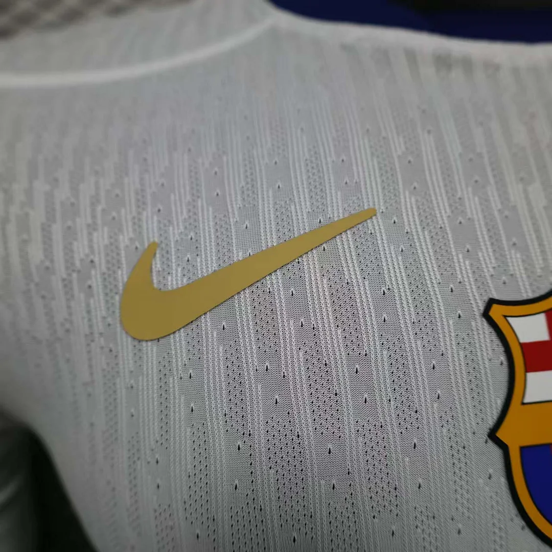 2025/2026 Player Version Barcelona Special Edition White 1:1 Thai Quality - Image 6