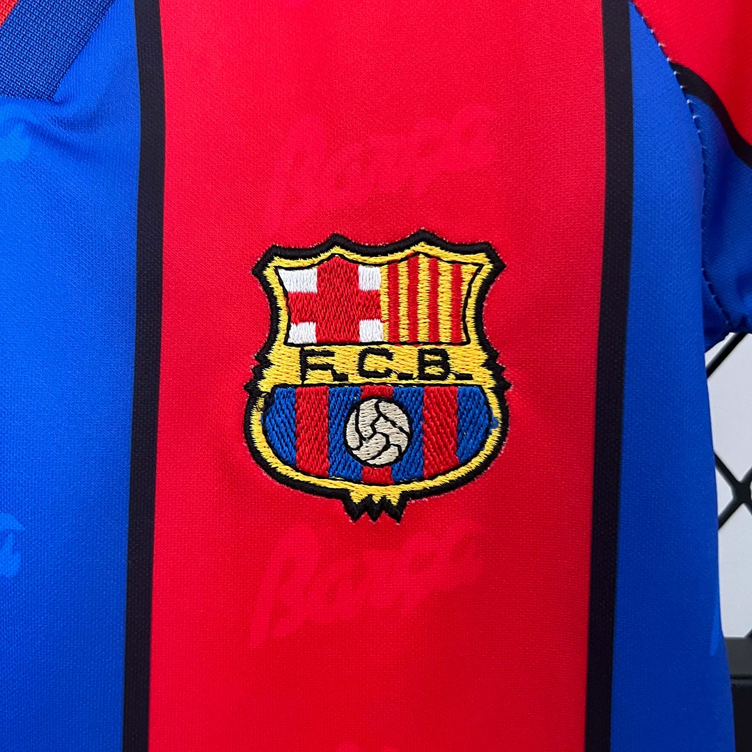 1996/1997 Retro Barcelona Home Football Shirt 1:1 Thai Quality Kids Size - Image 4