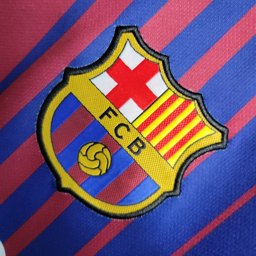 2017/2018 Retro Barcelona Home Football Shirt 1:1 Thai Quality - Image 6