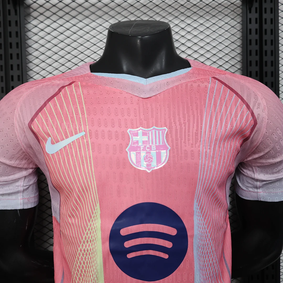 2025/2026 Player Version Barcelona Concept Pink Football Shirt 1:1 Thai Quality - Image 3