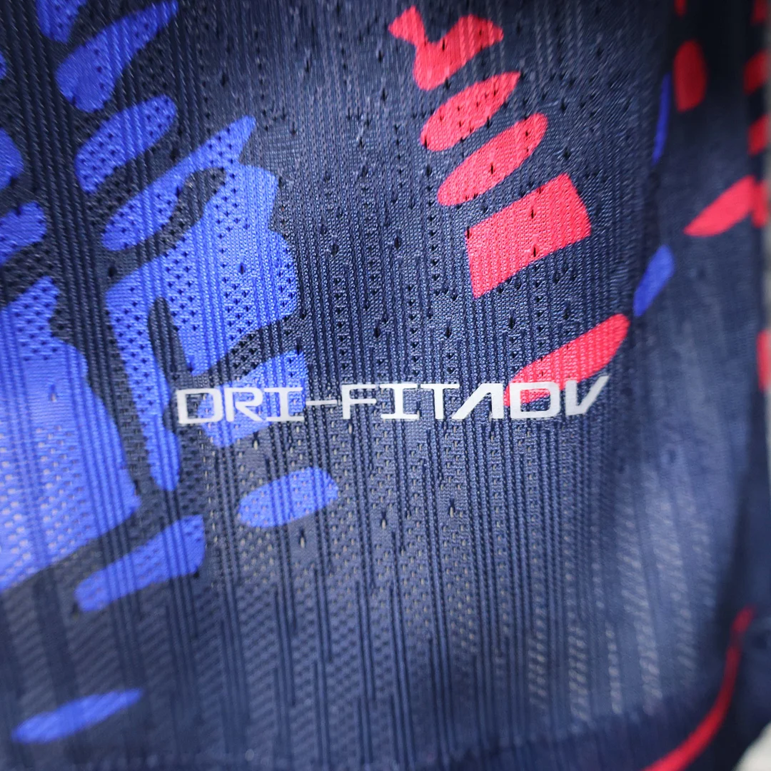 2025/2026 Player Version Barcelona Special Edition Navy blue Football Shirt 1:1 Thai Quality - Image 9