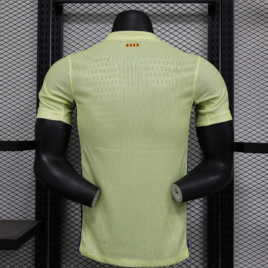 2024/2025 Player Version Barcelona Special Edition Yellow Football Shirt 1:1 Thai Quality - Image 2