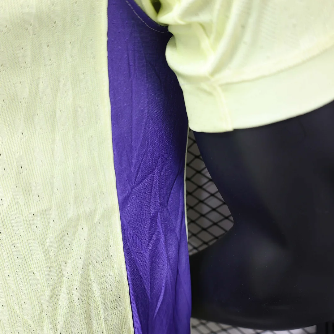 2024/2025 Player Version Barcelona Special Edition Yellow Football Shirt 1:1 Thai Quality - Image 8