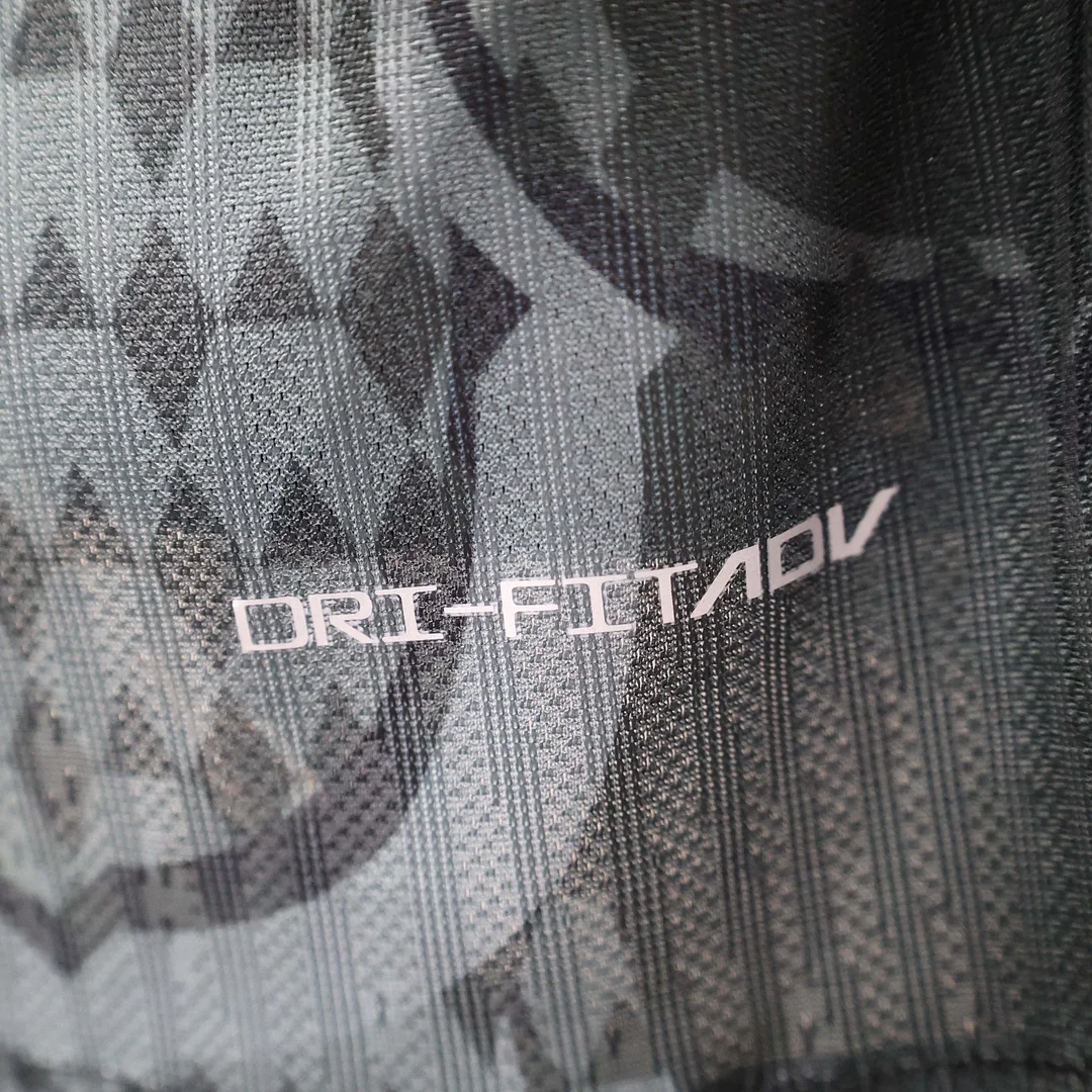 2024/2025 Player Version Barcelona Special Edition Black and grey Football Shirt 1:1 Thai Quality - Image 8