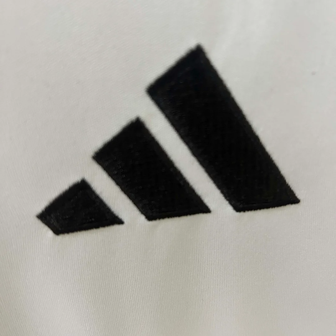 2025/2026 Real Madrid Home Football Shirt 1:1 Thai Quality - Image 5