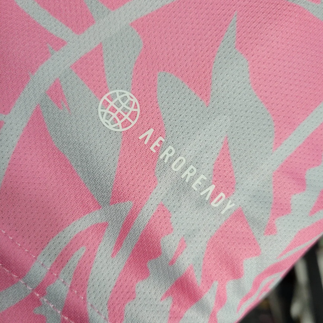 2023/2024 Real Madrid Chinese Dragon Pink Football Shirt - Image 9