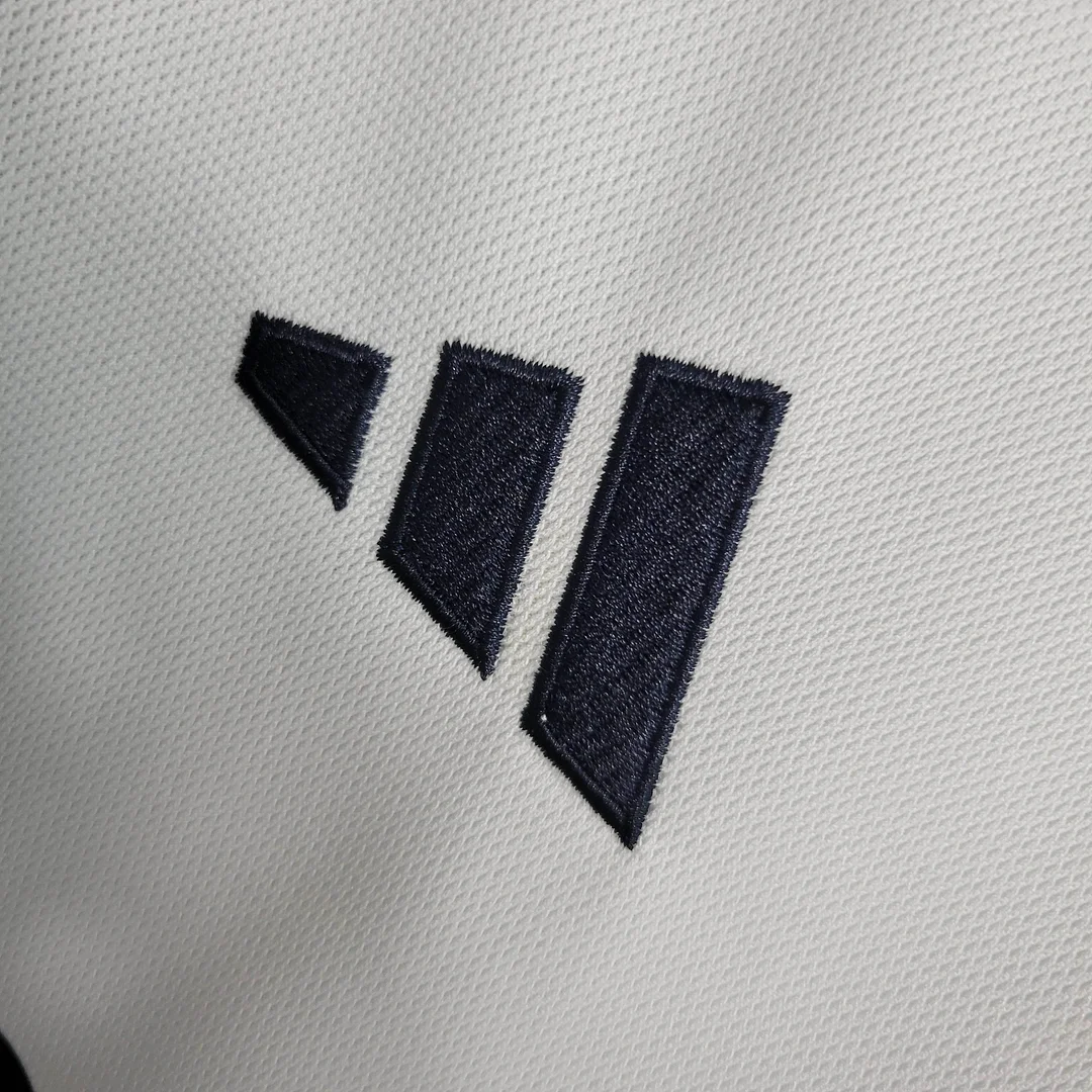 2023/2024 Real Madrid Home Football Shirt - Image 4