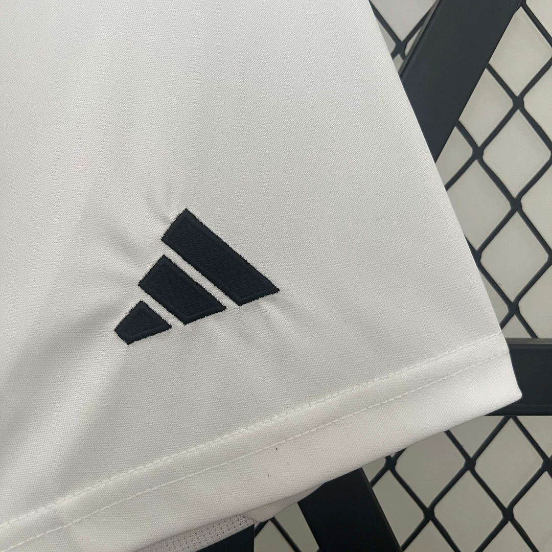 2024/2025 Real Madrid Home Shorts 1:1 Thai Quality - Image 4