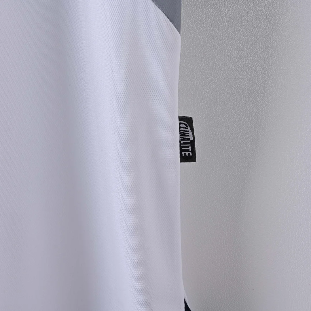 2000/2001 Retro Real Madrid Home Football Shirt 1:1 Thai Quality - Image 9