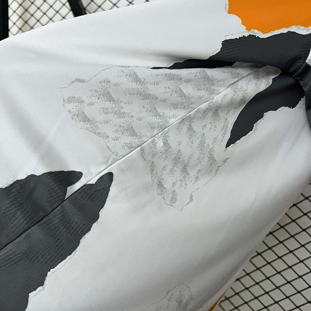 2025/2026 Real Madrid Training Wear Football Shirt 1:1 Thai Quality - Image 7