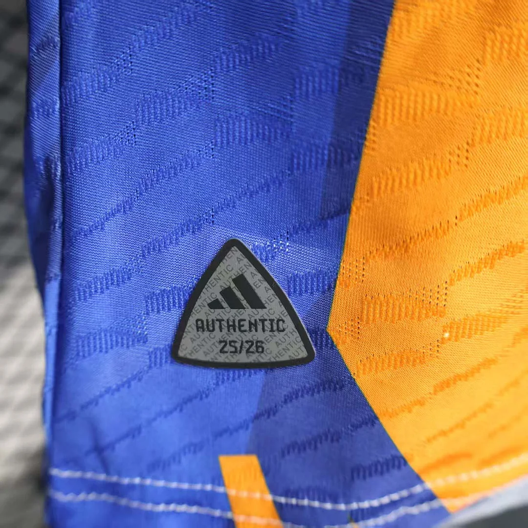2025/2026 Player Version Real Madrid Special Edition White And Orange Football Shirt 1:1 Thai Quality - Image 8