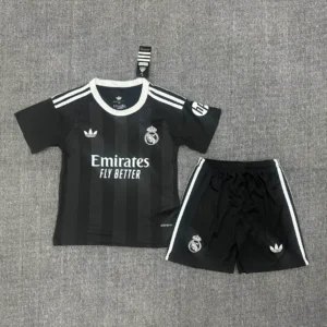 2025/2026 Real Madrid Goalkeeper Black Football Shirt 1:1 Thai Quality Kids Size